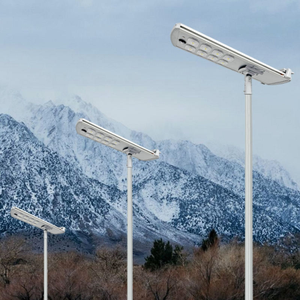 Lampadaire solaire autonettoyant tout-en-un en alliage d'aluminium IP65 pour autoroute, garantie 5 ans, lampes LED solaires 30W-80W - Product Image 4
