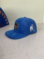 Gorra de Béisbol de 6 Paneles con Bordado de Personajes y Hojas Tropicales, Personalizable con Logotipo, MOQ Bajo, Venta Caliente
