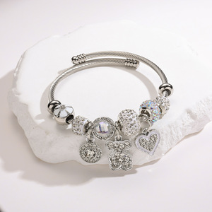 Bracciale con Charm Regolabile in Acciaio Inossidabile con Orsetto, Farfalla e Cuore, Accessori DIY per Donna, Stile Dora - Product Image 4