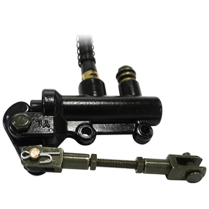 Pompe <span class=keywords><strong>de</strong></span> <span class=keywords><strong>frein</strong></span> arrière droite en alliage d'aluminium <span class=keywords><strong>de</strong></span> haute qualité avec réservoir pour moto et <span class=keywords><strong>quad</strong></span> 125cc-250cc – Pièce <span class=keywords><strong>de</strong></span> rechange - Product Image 2
