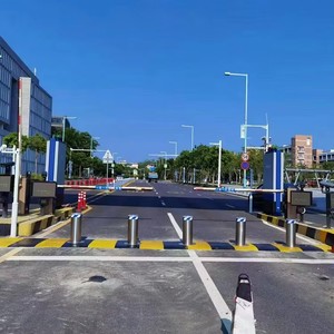 Borne de sécurité routière automatique hydraulique escamotable robuste pour <span class=keywords><strong>parking</strong></span> - Product Image 4