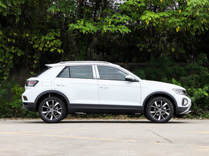 Volkswagen <span class=keywords><strong>T</strong></span>-<span class=keywords><strong>Roc</strong></span> 2025 Usata - Edizione Starlight 300TSI Benzina (Restyling) - Product Image 5