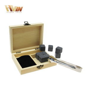 IWINSTONE Artisanal Premium Granit Cube Refroidissement Roches Personnalisé <span class=keywords><strong>Vin</strong></span> Cadeau pour Anniversaire/Fête/Mariage - Product Image 1