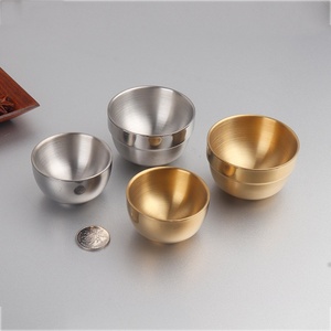 Verres à shot dorés en acier inoxydable 304 – Ensemble de verres à shot pour décoration de bar man cave – <span class=keywords><strong>Cadeaux</strong></span> cool pour hommes (vodka, tequila, whisky) - Product Image 1