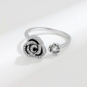 Anillo giratorio de joyería para mujer, con microincrustaciones de circonita, esmalte negro, cobre, flor rosa, estilo vintage, joyería antiestrés unisex - Product Image 4