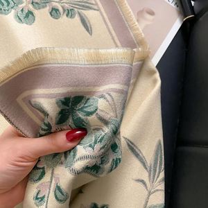 Nouveauté 2024 Mode d'hiver Écharpes et châles longs en rayonne chauds 190*65cm Comme cadeau de Noël pour les personnes âgées et les mères YHK0048 - Product Image 6