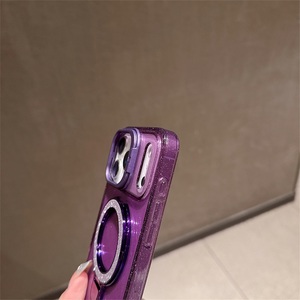 เคสโทรศัพท์พรีเมียมจากโรงงาน โปร่งใส ประดับกลิตเตอร์ วัสดุ PC พร้อมกรอบเลนส์และขาตั้งแม่เหล็ก สำหรับ iPhone 13 14 15 16 17 Pro Max - Product Image 6