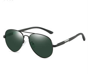 Holesale-<span class=keywords><strong>gafas</strong></span> polarizadas para <span class=keywords><strong>hombre</strong></span>, lentes de sol informales a la moda, color negro - Product Image 4