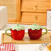 Taza de Cerámica con Forma de Fresa, Linda Taza 3D con Diseño de Fruta para Chicas