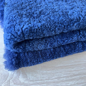 100% australien haute densité véritable <span class=keywords><strong>peau</strong></span> <span class=keywords><strong>d</strong></span>'<span class=keywords><strong>agneau</strong></span> peaux bouclées <span class=keywords><strong>peau</strong></span> de mouton pour vêtementspeau de mouton plaque de fourrure manteau pantoufle fourrure animale - Product Image 5