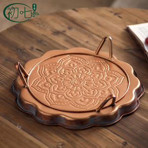 Bandeja Decorativa Redonda de Metal con Patrón Abstracto Bohemio y Acabado de Hierro Forjado para Decoración del Hogar - Product Image 4