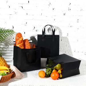 Sac à dos isotherme de luxe moderne et tendance avec panneau solaire pour le transport de gâteaux et les promotions - Product Image 6