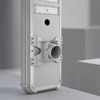 Lampadaire solaire LED 6000K IP65 avec télécommande, construction en aluminium, éclairage public solaire OEM/ODM