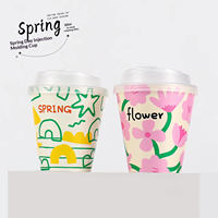 Vasos de Plástico PP con Diseño Floral de Dibujos Animados al por Mayor, 300ml 90mm, Proceso IML, Temática de Primavera, Tapas Esmeriladas Engrosadas, Marca Personalizada, para Té con Leche