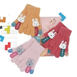厂家供应廉价腈纶纱针织儿童冬季保暖触摸屏冬季儿童手套