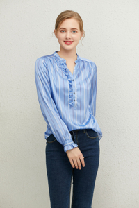 Tessuto in Raso Duchesse Elasticizzato <span class=keywords><strong>a</strong></span> <span class=keywords><strong>Righe</strong></span> Blu <span class=keywords><strong>e</strong></span> Bianche per <span class=keywords><strong>Camicia</strong></span> da <span class=keywords><strong>Donna</strong></span> in Seta - Product Image 2