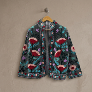 Veste en velours brodée pour femme, motif floral, col mandarin, manches longues, style automne, chic prairie, fournisseur B2B, vente en gros - Product Image 3