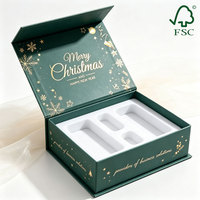 Boîte à rabat magnétique de Noël, surface lisse, carton rigide, pour cadeau de Noël haut de gamme, insert EVA personnalisé, emballage de vente au détail de boutique