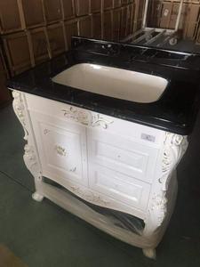 أثاث الحمام الكلاسيكي الأوروبي الموجود على طاولة، أثاث حمام فندقي عتيق من حجر الرخام ومرايا على شكل صدفة كلاسيكية مخصصة - Product Image 2