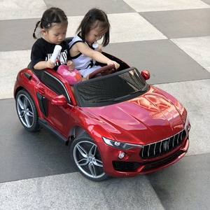 Auto <span class=keywords><strong>de</strong></span> Juguete Eléctrico <span class=keywords><strong>de</strong></span> Carreras para Niños <span class=keywords><strong>de</strong></span> 12 V con 4 Motores, con Cuatro Ruedas Grandes y 2 Asientos para Bebés <span class=keywords><strong>de</strong></span> 1 a 13 Años - Product Image 2
