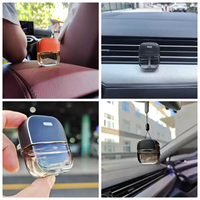 Diffuseur d'air liquide pour voiture en verre avec ornements en peau d'agneau, offre une élimination efficace des odeurs et un parfum durable