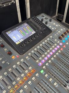 Consola <span class=keywords><strong>de</strong></span> <span class=keywords><strong>Mezclas</strong></span> <span class=keywords><strong>de</strong></span> Audio <span class=keywords><strong>Digital</strong></span> X32 Usada para Sistemas <span class=keywords><strong>de</strong></span> Sonido Profesionales en Conciertos y Escenarios - Product Image 4