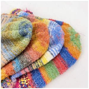 Chapeau bob à volants style peinture à l'huile, rayé, color-block, inspiré de la dopamine, en tricot chaud pour <span class=keywords><strong>femme</strong></span>, idéal automne-hiver - Product Image 4