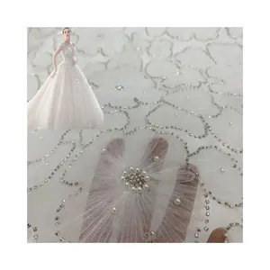 カスタムデザインの女性の結婚式のブライダルTejidodePearlビーズスパンコールビーズ3Dレース刺Embroidery生地ドレス用