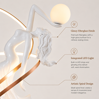 Lampe sur pied personnalisée en fibre de verre, sculpture abstraite de femme, OEM, figurine féminine moderne pour la décoration intérieure de hall d'hôtel de luxe