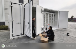 Sistema de Almacenamiento de Energía en Baterías (BESS) Contenerizado OEM/ODM de 500KW+1MWH 1.2MWH, Refrigerado por Aire, con Soporte para Inversores DEYE/<span class=keywords><strong>Solis</strong></span> - Product Image 4