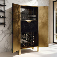 Armoire à vin en bois massif de conception créative personnalisée haut de gamme, armoire de rangement en métal pour villa et