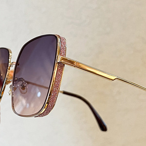 Gafas de Sol de Lujo con Montura Completa <span class=keywords><strong>para</strong></span> <span class=keywords><strong>Mujer</strong></span>, <span class=keywords><strong>Lentes</strong></span> Polarizadas UV400, Elegantes Gafas de Sol con Montura <span class=keywords><strong>para</strong></span> Dama - Product Image 4