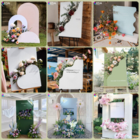 Panneau de bienvenue moderne blanc LEDA, nouveau design, avec décoration florale en métal pour les décorations d'événements