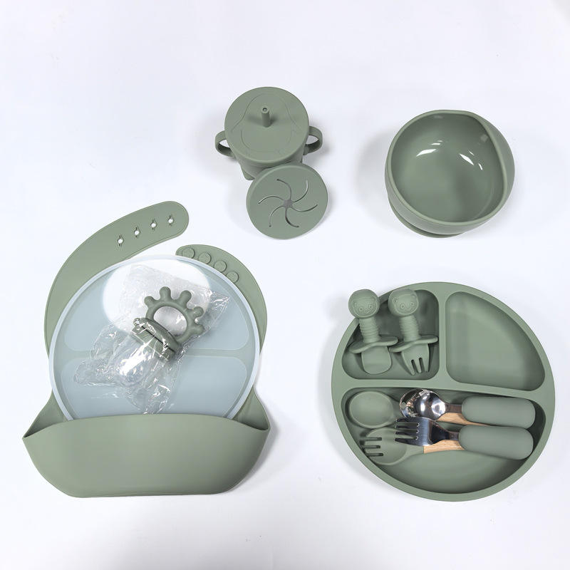 สีเขียว