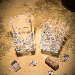 Ensemble de verres à whisky vintage de luxe léger, style rétro, à motifs en relief, verres à spiritueux classiques pour bars, KTV et usage domestique - Product Image 2