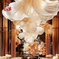 Fleurs décoratives artificielles de luxe en fer forgé faites à la main avec éclairage LED pour la décoration intérieure d'hôtels et d'événements