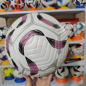 Ballon de football durable, prêt pour les matchs, taille 5, pour les compétitions internationales et les ligues 2026 - Product Image 1