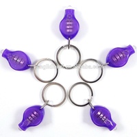 Mini lampe torche LED promotionnelle avec lumière UV violette, porte-clés lampe torche multicolore, porte-clés d'urgence portable pour cadeaux