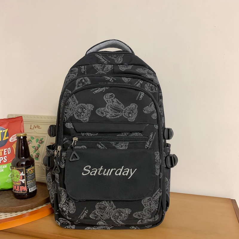 Black without pendant