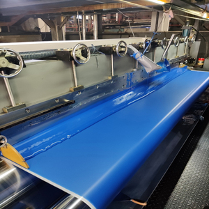 Lona de PVC Resistente de 400-700 GSM para Cubierta de Camiones |   Lona Recubierta de PVC, Suministro Directo de Fábrica - Product Image 1
