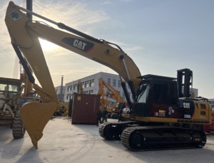 Excavadora Hidráulica de Cadenas CAT 330DL Usada, con Cucharón de Excavación de 1.15m³ de Capacidad y 22 Toneladas de Peso Operativo - Product Image 4