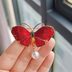 Nueva moda Ropa a granel Accesorios pequeños Broche de mariposa de aceite de gota de moda - Product Image 6