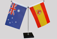Drapeau de table italien 9 "X 6"-Affichage de table de drapeau de bureau espagnol avec bâtons et bases