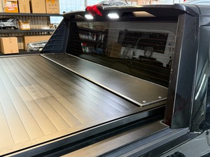 LDV T60 MAXUS Tonneau électrique rigide auvent étanche verrouillage <span class=keywords><strong>camion</strong></span> lit couvercle rouleau Ute couverture pour LDV T60 - Product Image 6