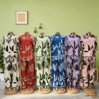 Ensemble de pyjama brodé floral pour femme, manches longues, col à revers, 4 couleurs, tenue de nuit boutonnée pour femme, personnalisable pour la vente en gros
