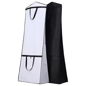 Housse de robe de mariée grande capacité personnalisable avec logo imprimé, imperméable, en non-tissé, avec petite fenêtre transparente - Product Image 2