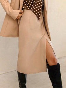 Chic français Vintage <span class=keywords><strong>2022</strong></span> élégant <span class=keywords><strong>automne</strong></span> <span class=keywords><strong>hiver</strong></span> fente femme taille haute Midi <span class=keywords><strong>jupe</strong></span> en cuir Pu jupes longues - Product Image 3