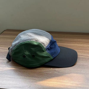 Casquettes de course <span class=keywords><strong>Yupoong</strong></span> en polyester personnalisées à 5 panneaux <span class=keywords><strong>Snapback</strong></span> à 5 panneaux en nylon de haute qualité à 5 panneaux imperméables pour hommes et femmes - Product Image 3