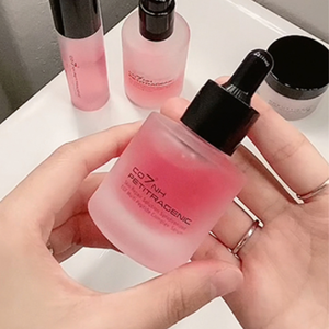 Sérum visage anti-âge et éclaircissant Petitra à l'EGF et aux peptides, infusé à l'eau de rose, pour usage domestique - Product Image 3