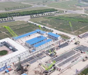 แบรนด์ที่มีชื่อเสียงตีนตะขาบเครน<span class=keywords><strong>400</strong></span>ตัน Jib เครน ZCC5200S ในสต็อก - Product Image 5